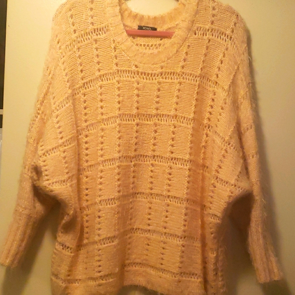 Soft sweater peach color
